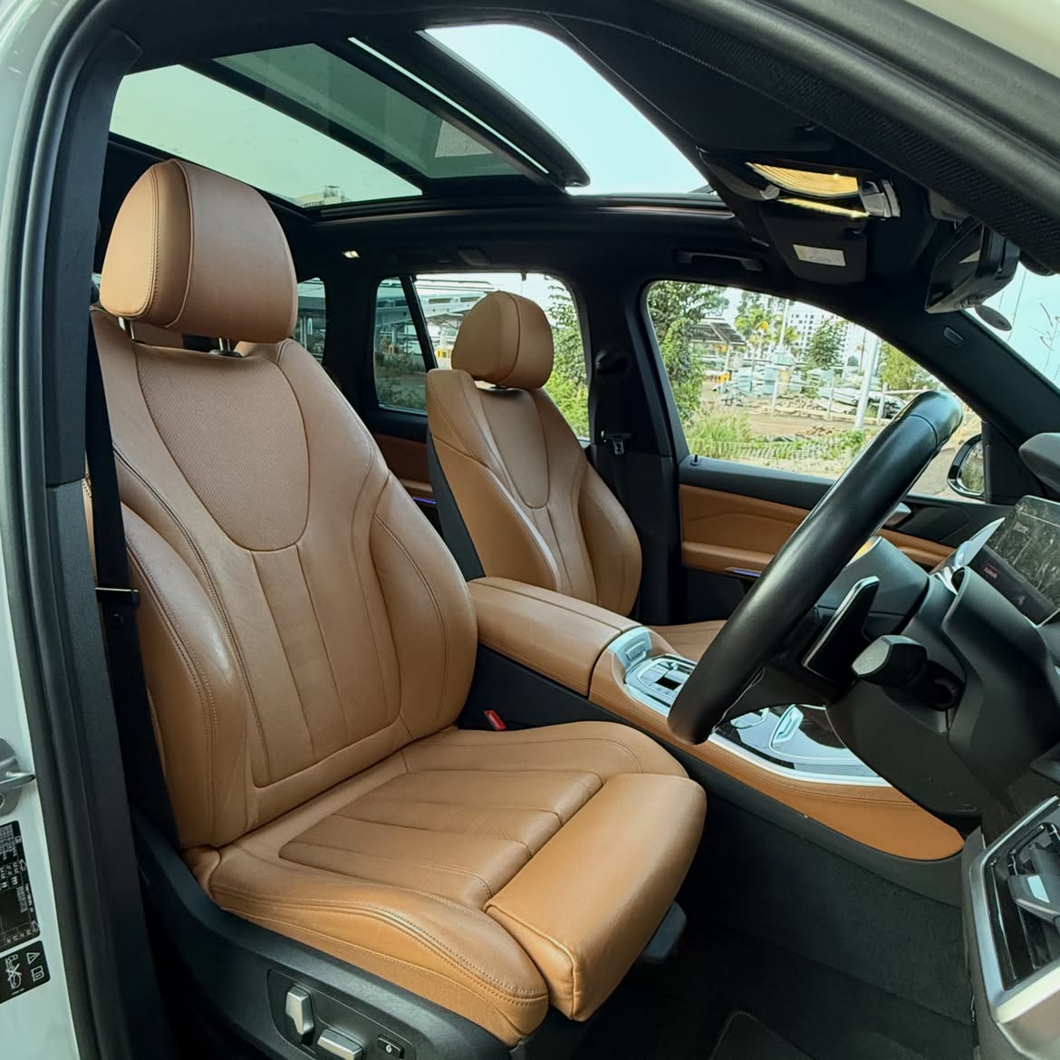 BMW X5 photo 11