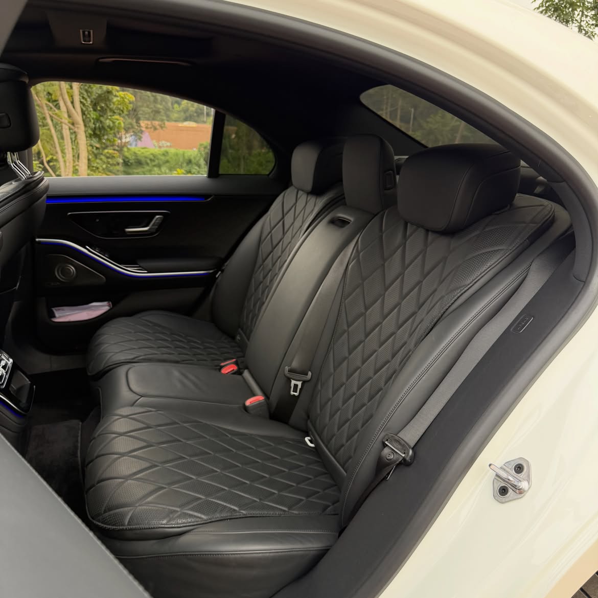Mercedes-Benz S500 AMG Line 4MATIC photo 5