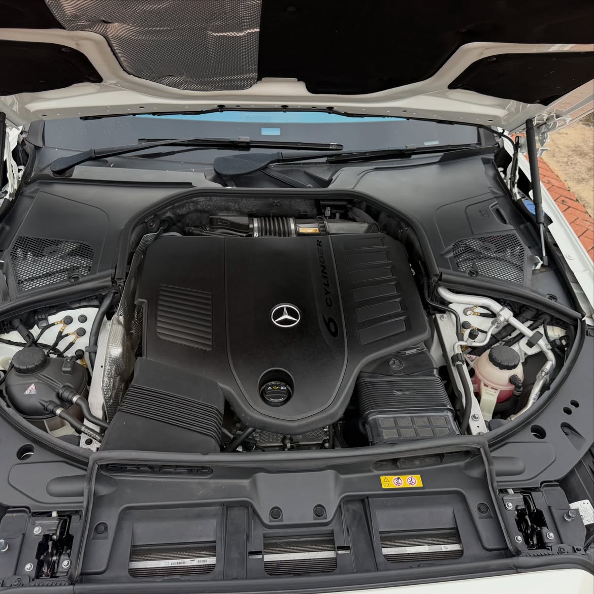 Mercedes-Benz S500 AMG Line 4MATIC photo 6