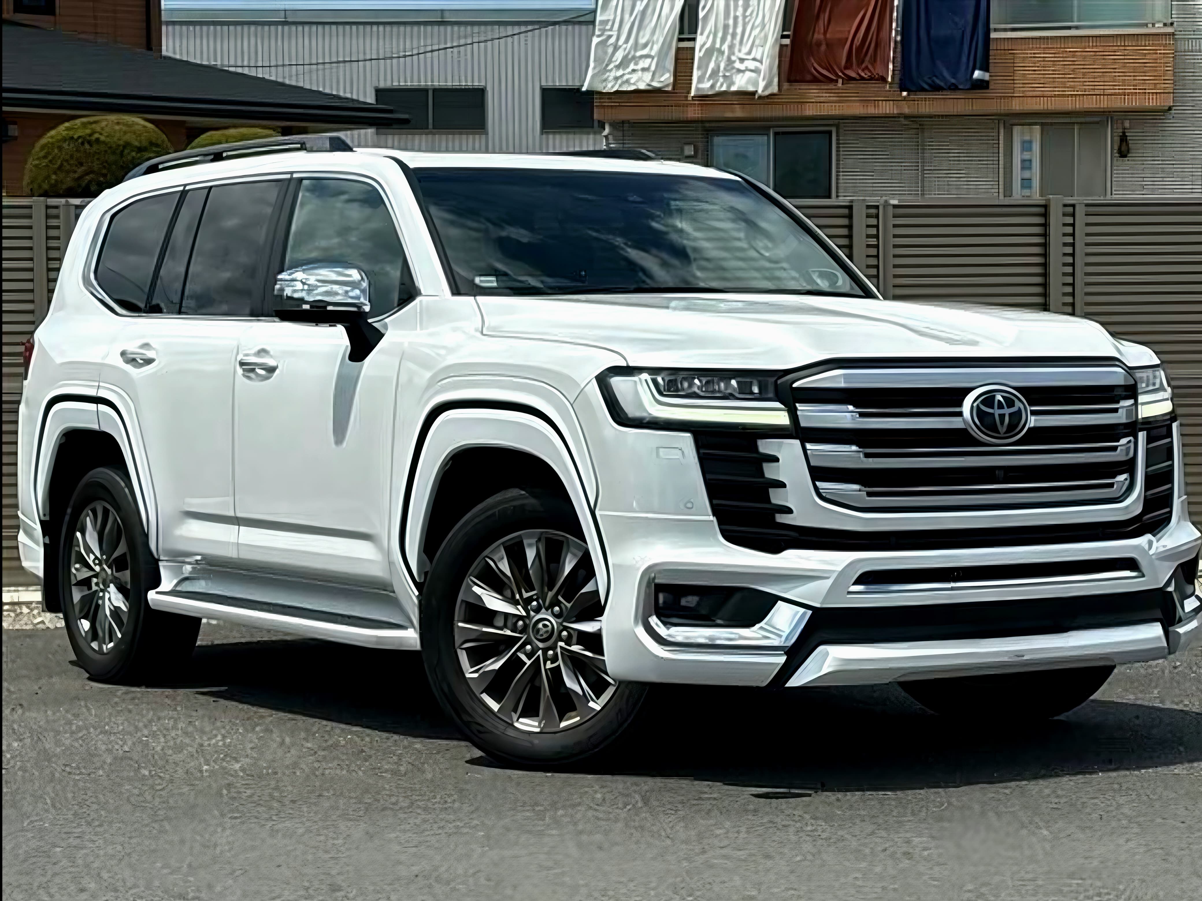Toyota Landcruiser 300 Series photo 1