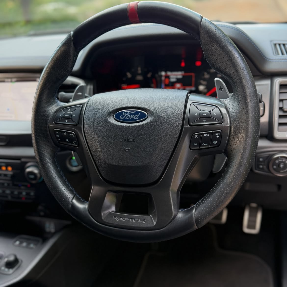 Ford Ranger Raptor photo 14