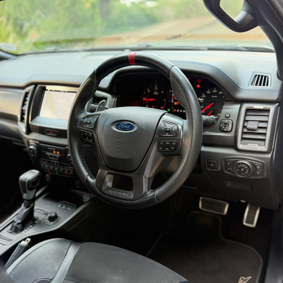 Ford Ranger Raptor photo 15