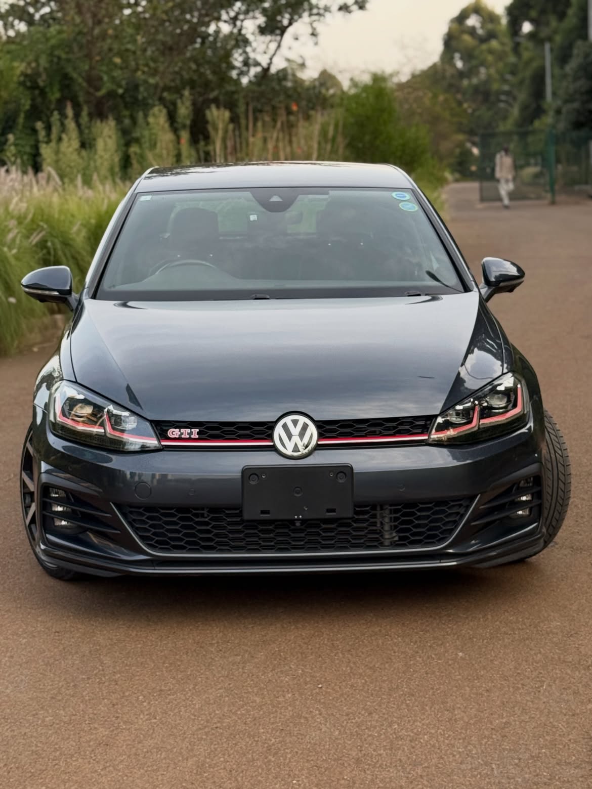 Volkswagen Golf GTI photo 5