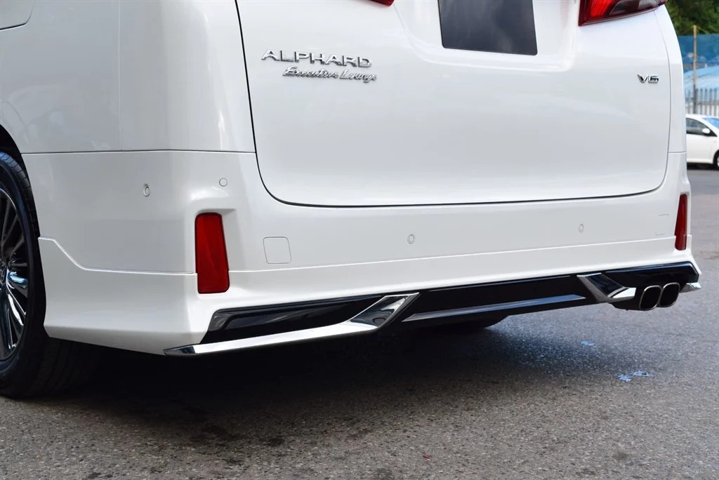 Toyota Alphard photo 17