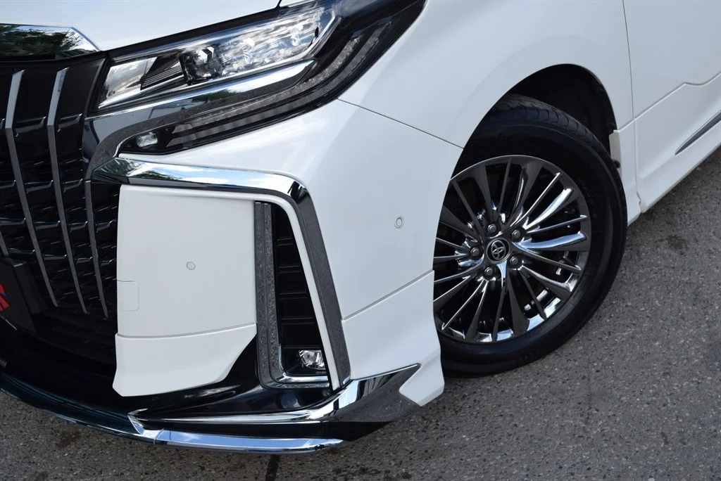 Toyota Alphard photo 25