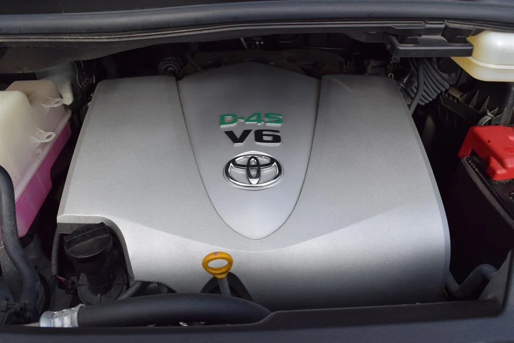 Toyota Alphard photo 34