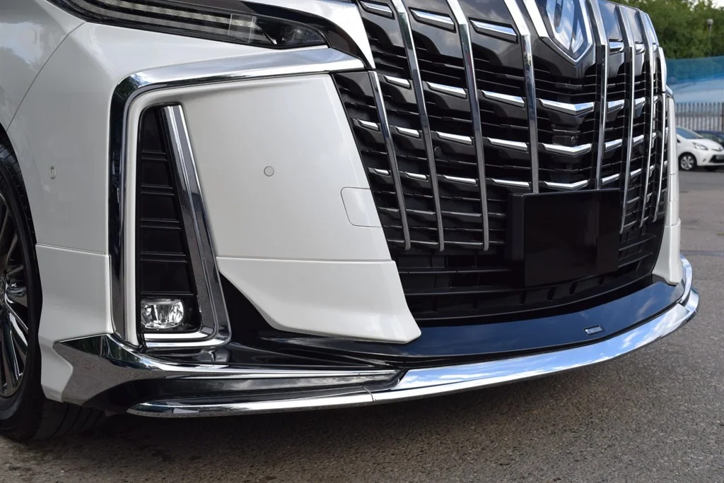 Toyota Alphard photo 37