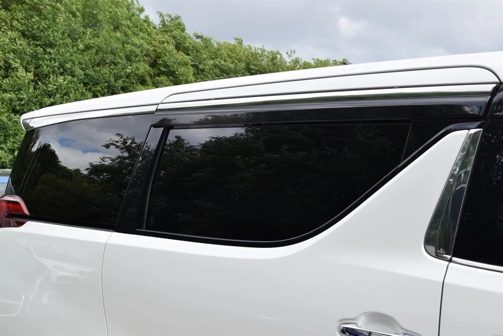 Toyota Alphard photo 43