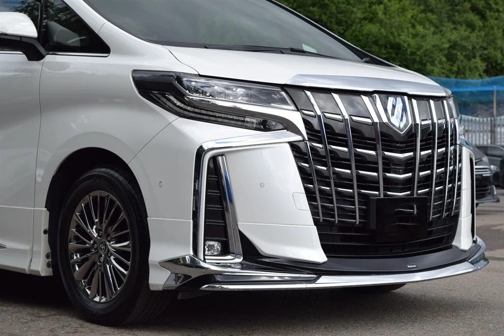 Toyota Alphard photo 47