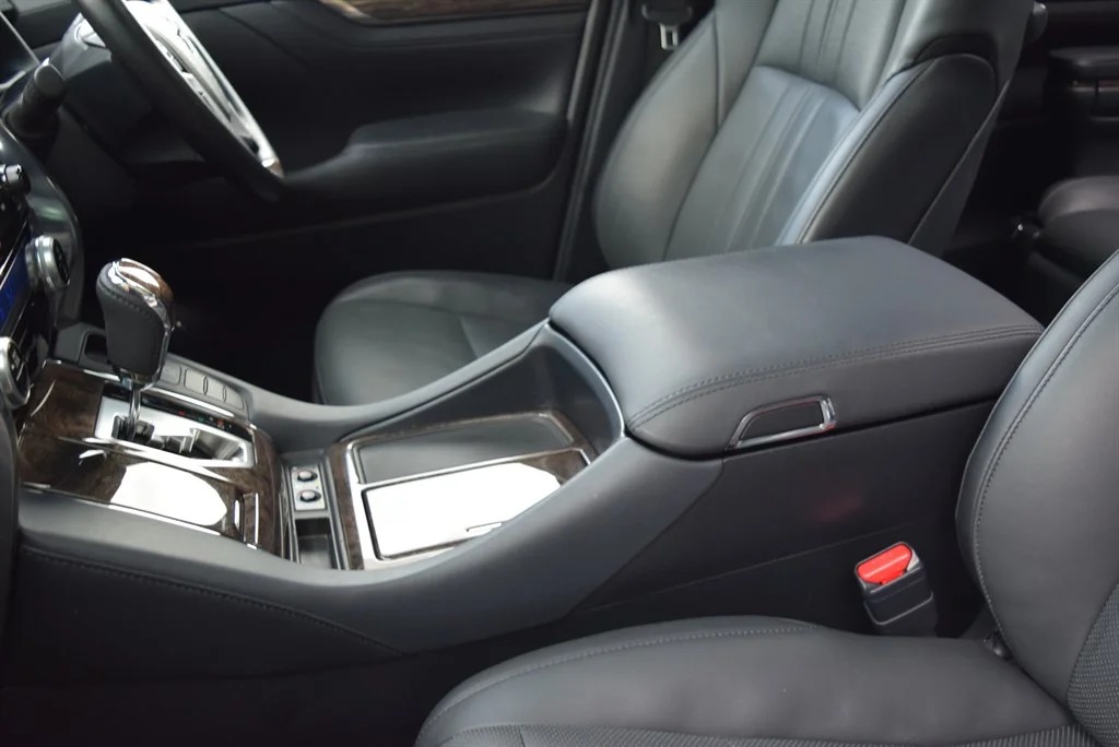 Toyota Alphard photo 53