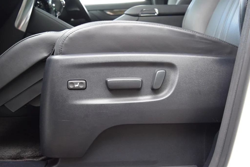 Toyota Alphard photo 54